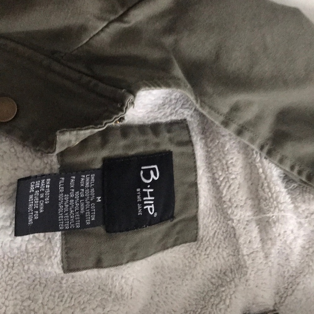 Jacket - Picture 3 of 5